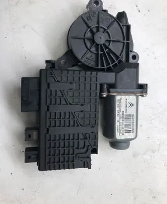 Citroen C4 Grand Picasso Front door window regulator motor 9682495580 400964D