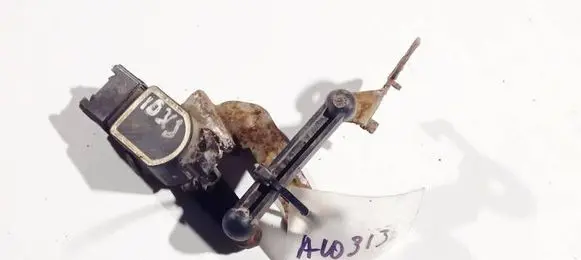 BMW 1 E81 E87 Front height sensor lever 6763735