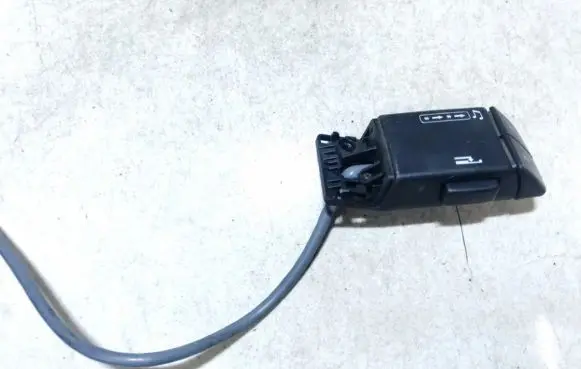 Multifunctional control switch/knob