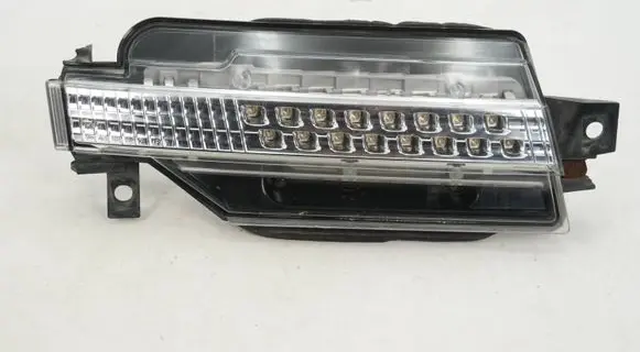 Subaru Outback Tailgate rear/tail lights 23620952