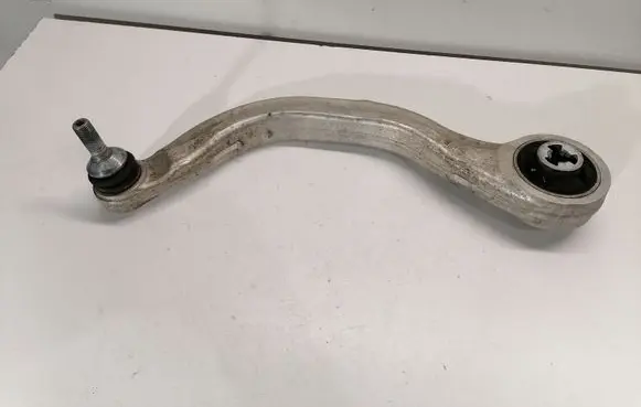 Tesla Model 3 Front lower control arm/wishbone 104435900