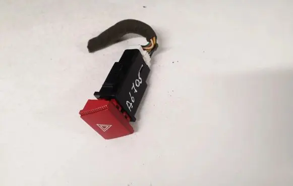 Hyundai Getz Hazard light switch