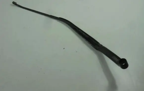 Mazda 6 Front wiper blade arm