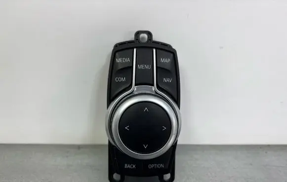 BMW 2 F46 Head unit multimedia control 9490067