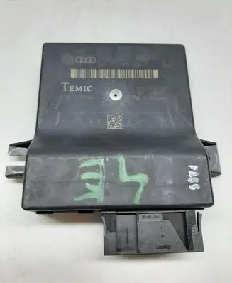 Audi A8 S8 D3 4E Gateway control module 4E0907468E