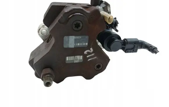 BMW X5 E70 Fuel injection high pressure pump 0445010146