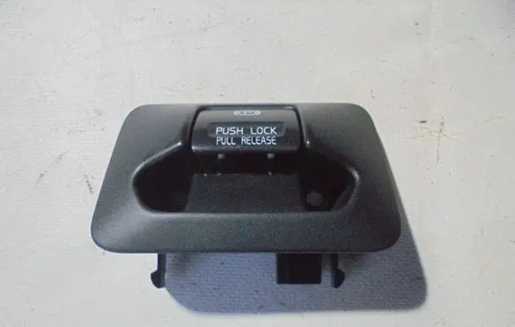 Volvo XC60 Fog light switch 31334637