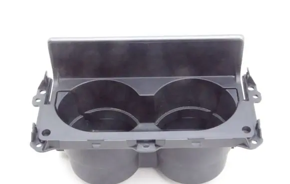 Cup holder front