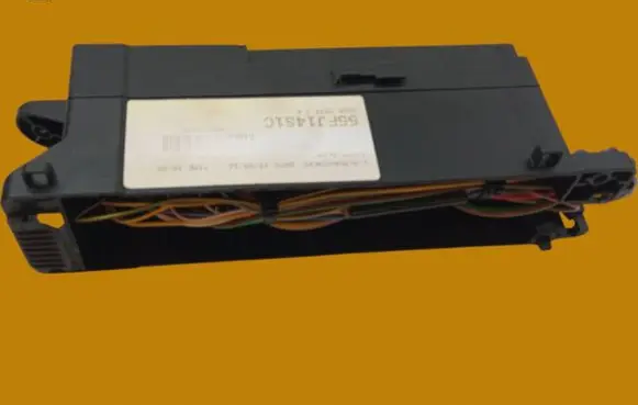 Ford Focus Fuse box set AV6T-14K131-AC