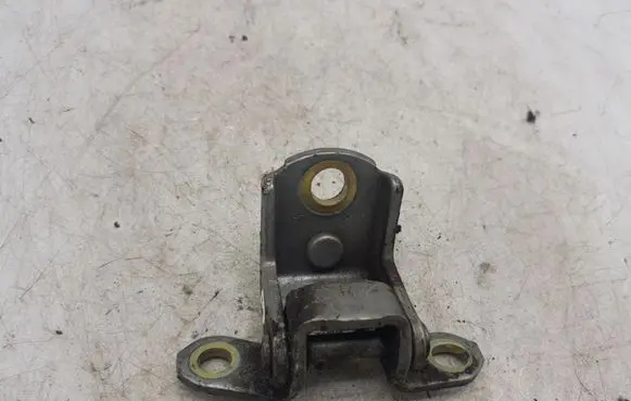 Nissan X-Trail T30 Rear door lower hinge NOCODE