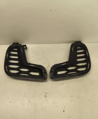 Dodge Durango Front bumper lower grill 68460455AB 68460454AB