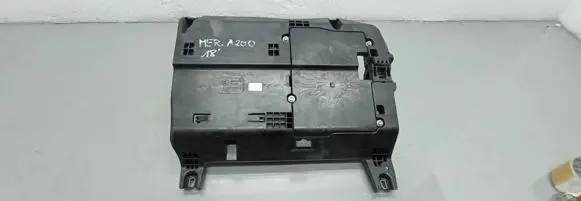 Mercedes-Benz A W177 Fuse box cover A2475402406