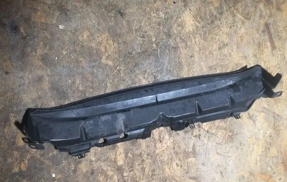 Ford Fiesta Radiator trim 8A61A001A04A