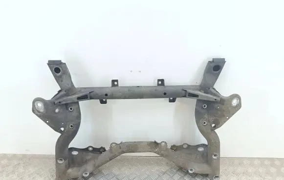 Mercedes-Benz E C207 W207 Front subframe A2046281057