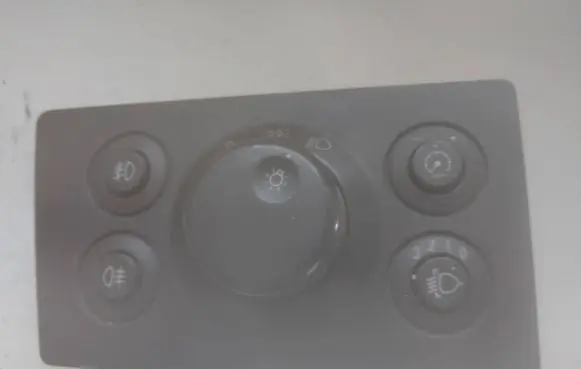 Opel Zafira B Light switch 13205865 0320