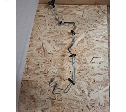 Tesla Model 3 Brake line pipe/hose 104471200E