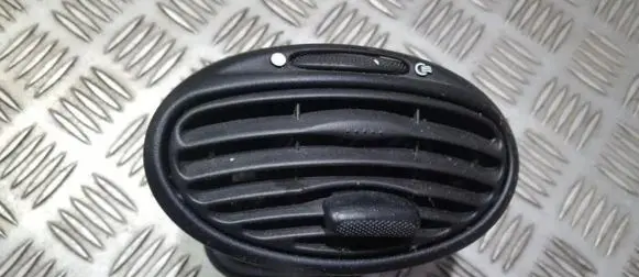Ford Focus Dashboard side air vent grill/cover trim 98AB19893 D1B1AR66ZA