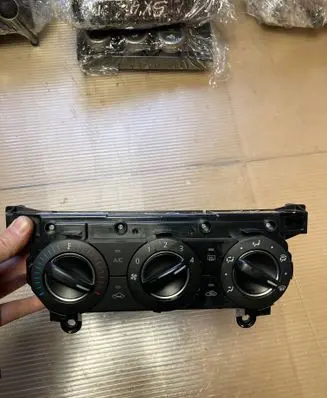 Mazda 2 Climate control unit 5C24 61190 1JDE1J