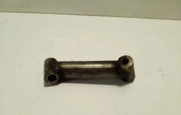 Volkswagen Transporter - Caravelle T5 Other engine bay part 7E0253027D