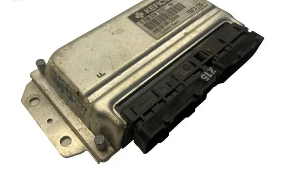 Hyundai Getz Engine control unit/module 3910622040 9030930215F TBE3135