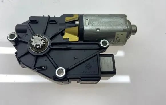 Honda Civic Sunroof motor/actuator 70450SMGAE011