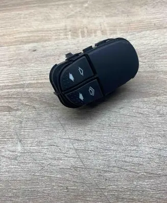 Ford Focus Electric window control switch YS4T14529AA 03162310 K808X