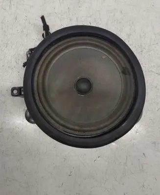 Audi A3 S3 8P Front door speaker