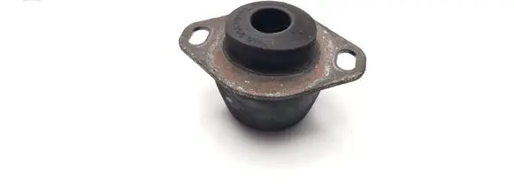 Peugeot 206 Engine mount bracket 96230491