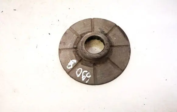 Opel Insignia A Front coil spring rubber mount 9053849696 90538496-96