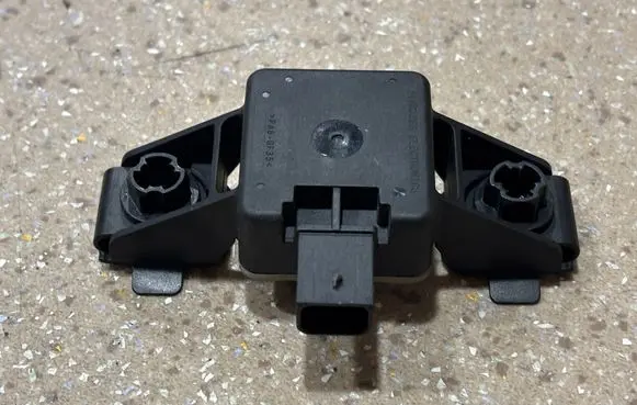 Mercedes-Benz E W214 Tire pressure control unit A0009001632