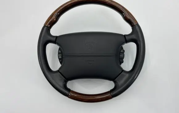 Jaguar XK8 - XKR Steering wheel HJG9181BA 30322372D 92805