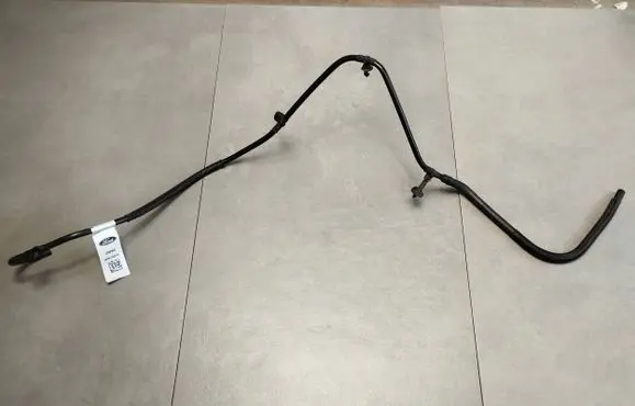 Volkswagen Amarok II Engine coolant pipe/hose MB3W4A058NC