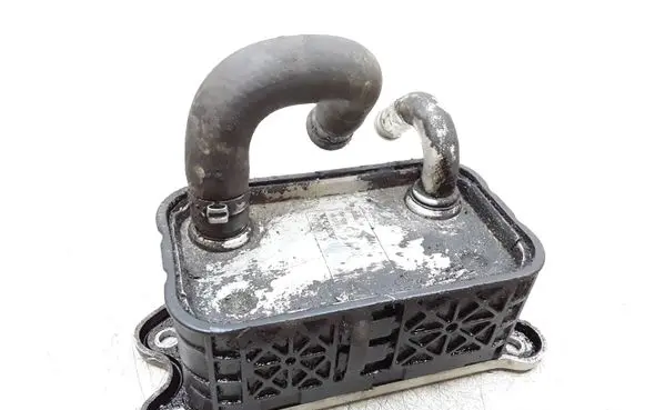 Engine oil radiator