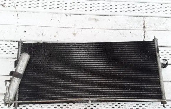 A/C cooling radiator (condenser)