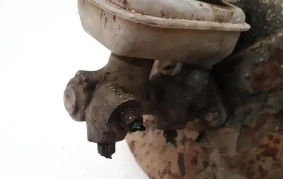 Opel Combo B Master brake cylinder