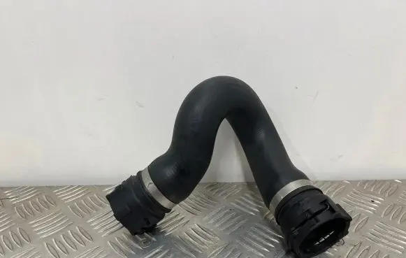 Audi A6 S6 C7 4G Engine coolant pipe/hose 4G0122101