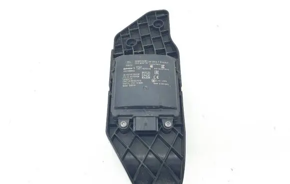 Ford Kuga II Distronic sensor radar 