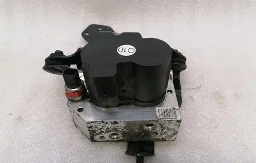 Mercedes-Benz S W221 Brake central valve A2213201058