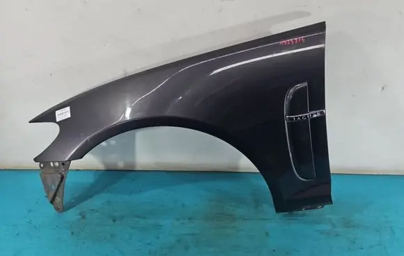 Jaguar XF X250 Fender IMPRK1423874