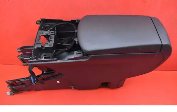 Peugeot 3008 I Center console