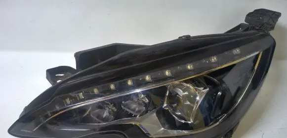 Peugeot 308 Headlight/headlamp 9677832480 030128723100 130732940400