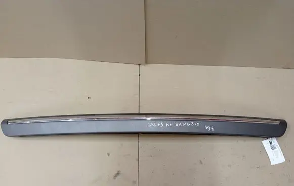 Renault Laguna II Tailgate trim 8200376862 8200330785 8200376863