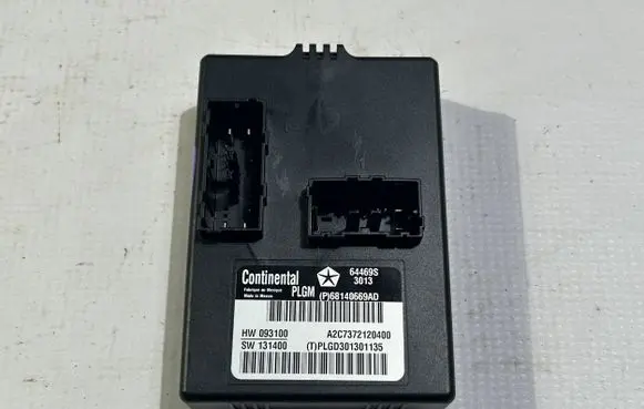 Jeep Grand Cherokee Tailgate/trunk control unit/module 68140669ad
