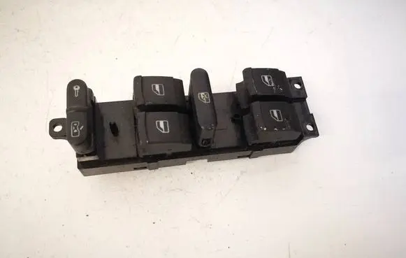 Volkswagen PASSAT B5.5 Electric window control switch 1J4959857D