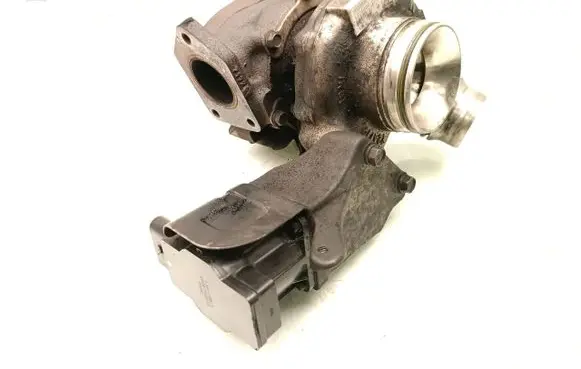 BMW 5 E60 E61 Turbo 49490-93501 4724686