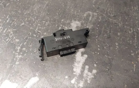 BMW 3 E46 Electric window control switch 61318381510 8381510