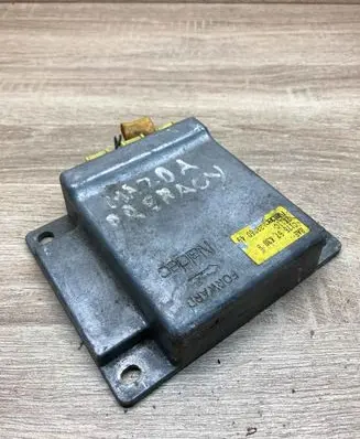 Mazda Premacy Airbag control unit/module C17657K30B 2K11C