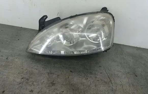 Opel Corsa C Headlight/headlamp 13237263