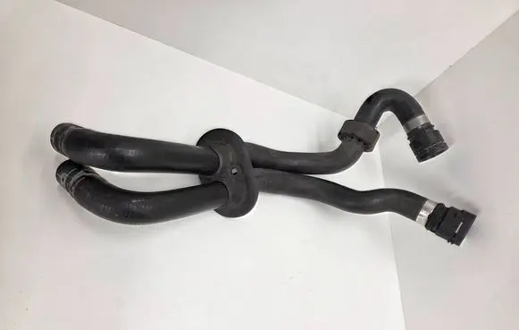 Audi A4 S4 B5 8D Coolant pipe/hose 8D0919373R 8D0819350