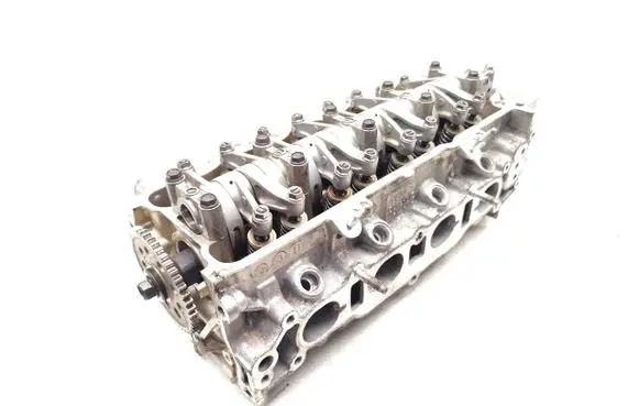 Honda Civic IX Engine head HUM2RB0